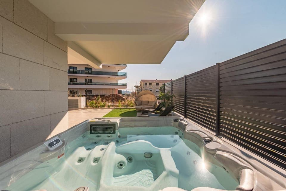 Hot Tub