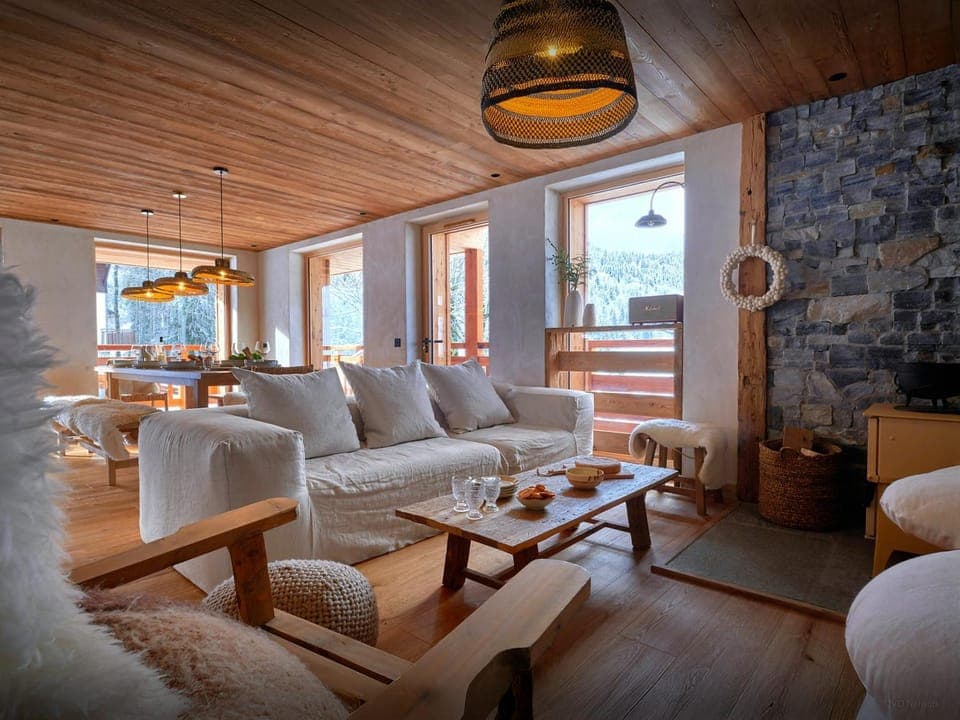 Living room, Seating area