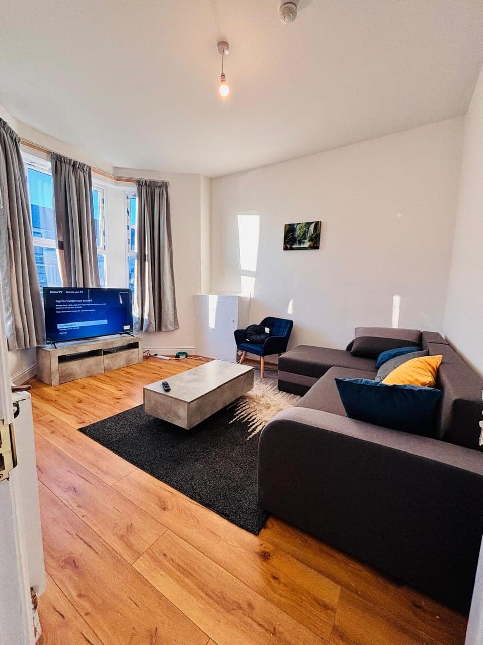 TV and multimedia, Living room, Seating area