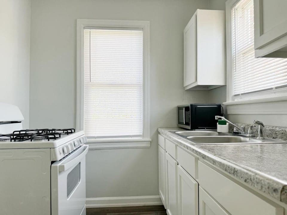 Riverside Retreat Apartments Apartment in Evansville