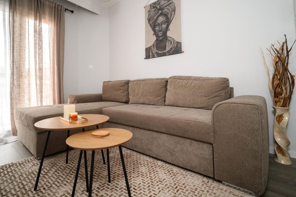 Seating area, Bedroom