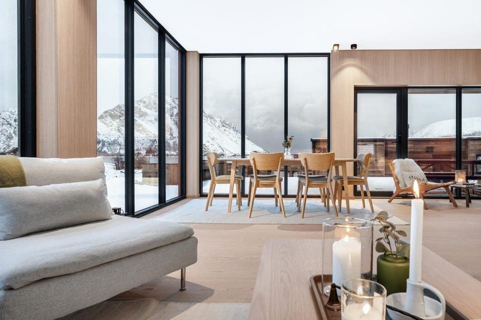 Communal lounge/ TV room, Living room