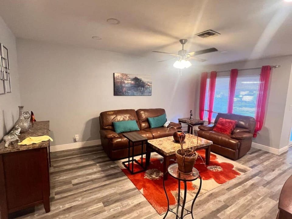 Living room, Seating area, Dining area