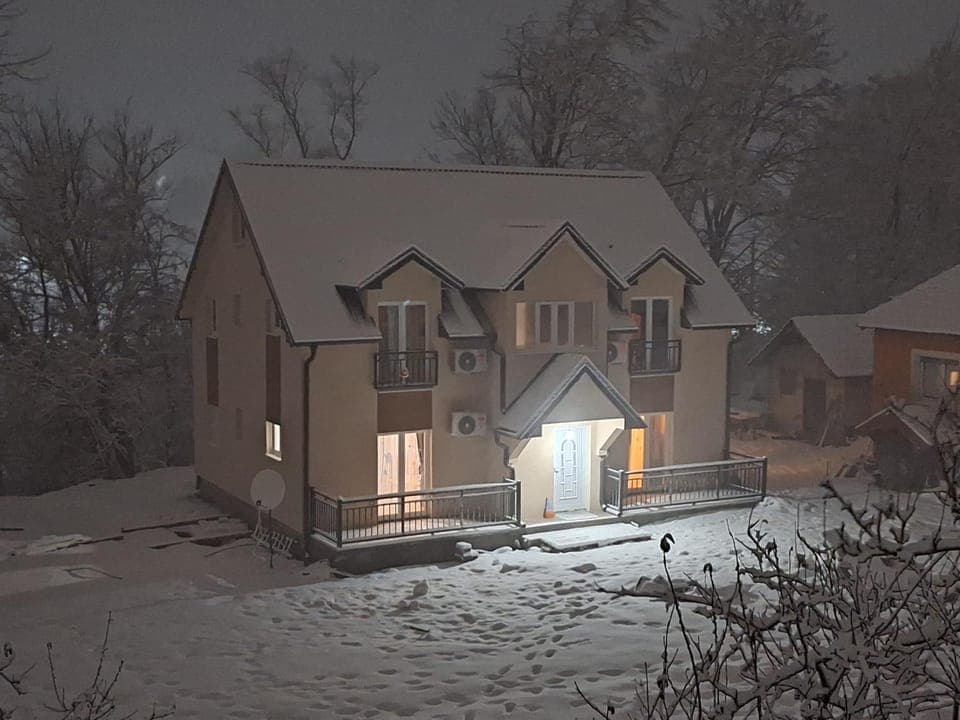 Property building, Night