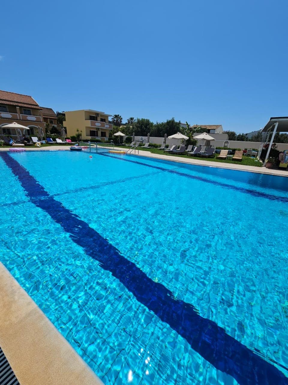 Day, Pool view, Swimming pool, sunbed