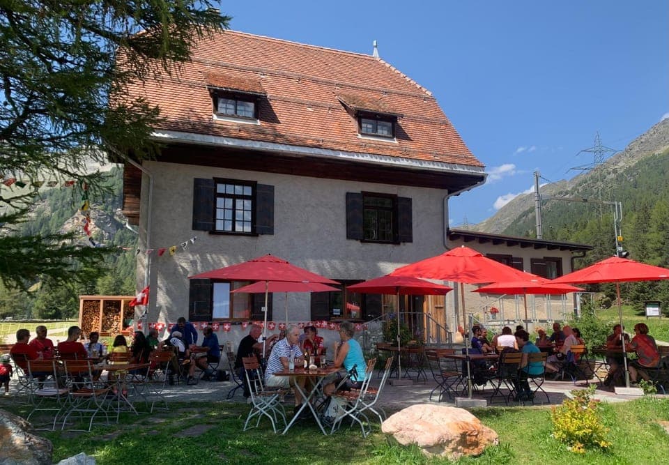 Restaurant/places to eat