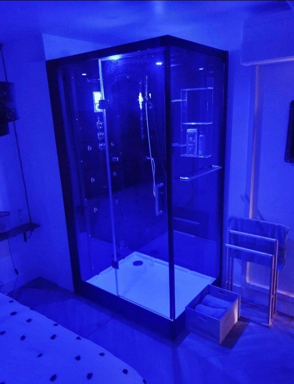 Steam room