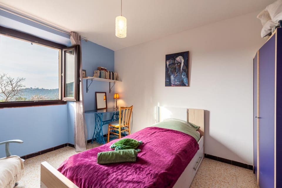 Living room, Bedroom