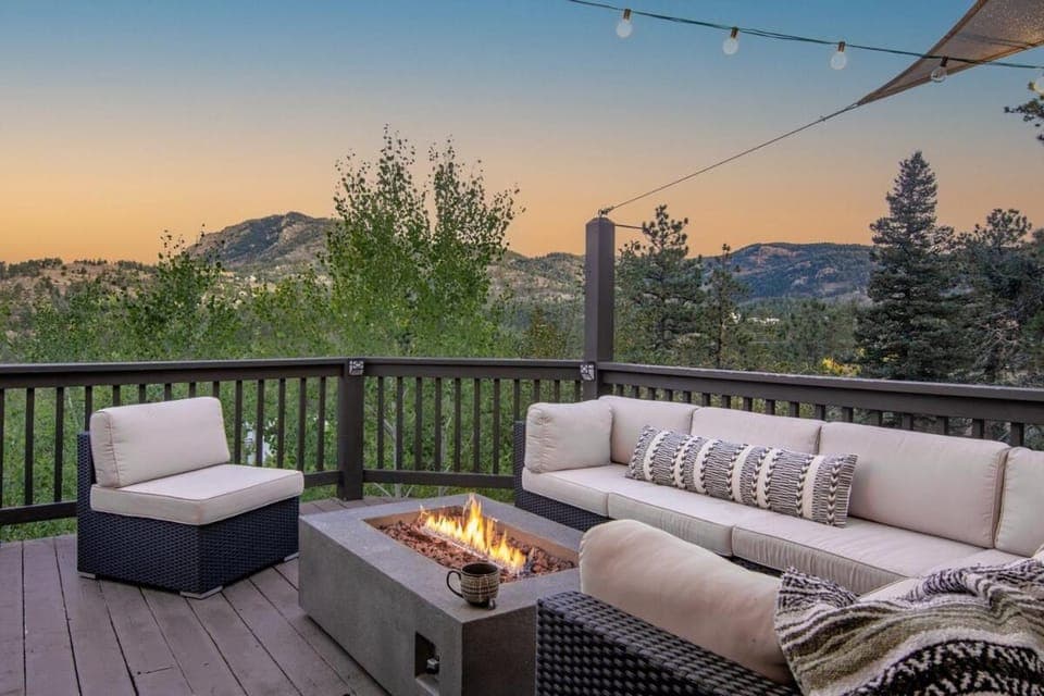 Patio, Natural landscape, View (from property/room), Balcony/Terrace, Mountain view