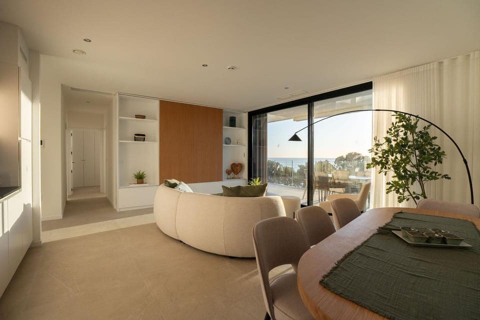 Living room, Dining area