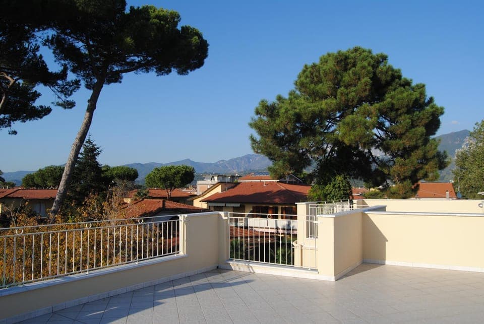 Property building, Natural landscape, View (from property/room), Balcony/Terrace, Mountain view