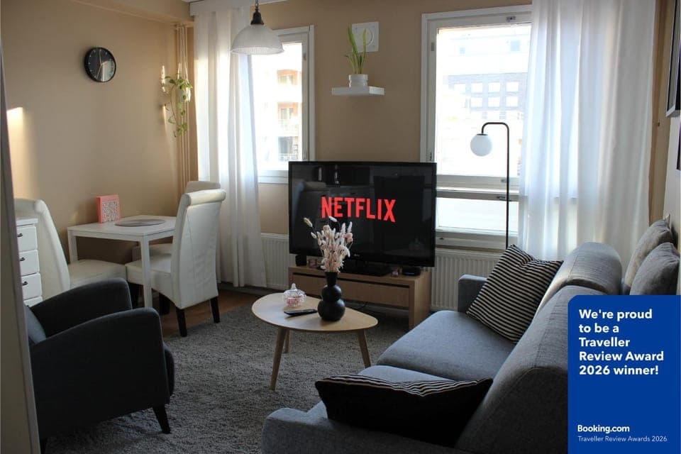 TV and multimedia, Living room, Dining area