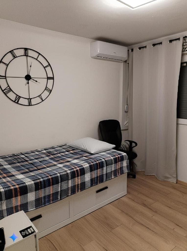 Bed, TV and multimedia, Bedroom, air conditioner