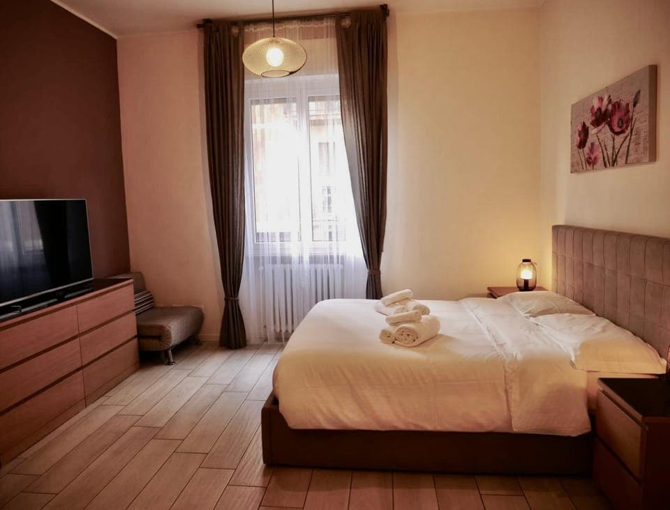 Bed, TV and multimedia