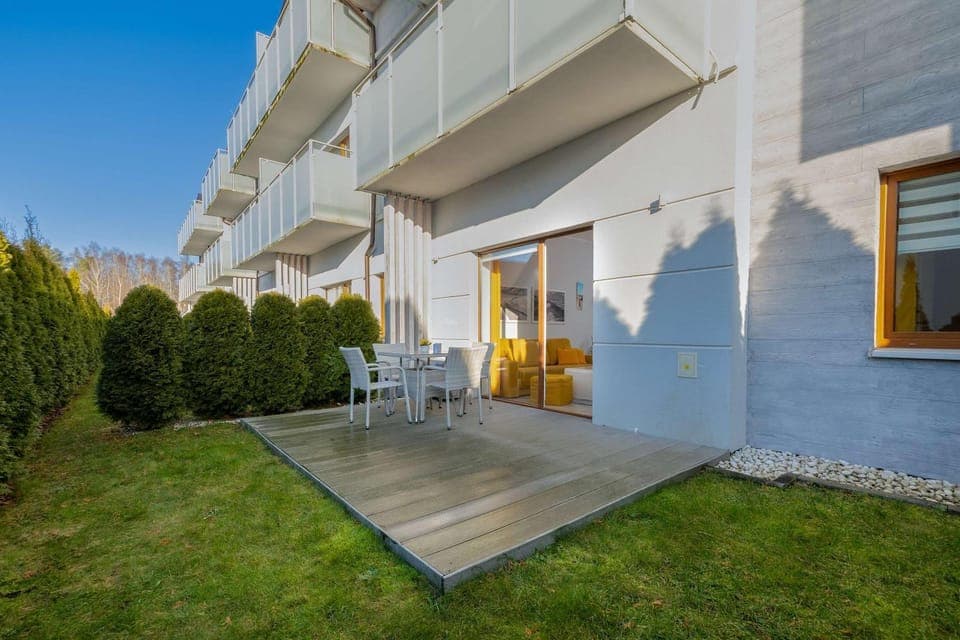 Garden, Balcony/Terrace