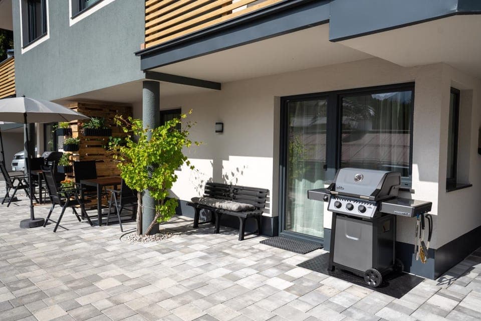 BBQ facilities, Balcony/Terrace