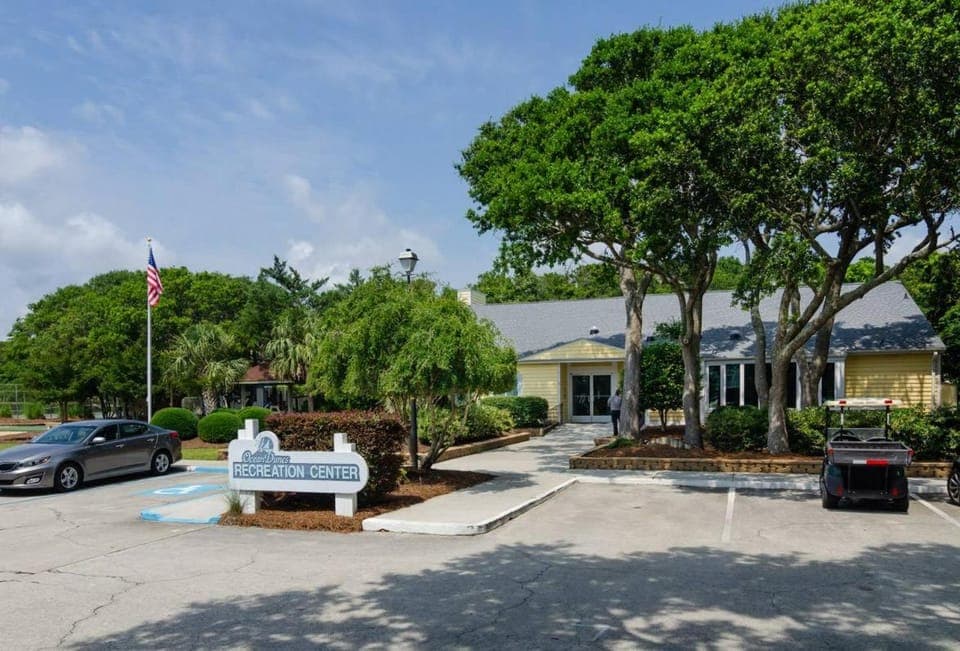 Mermaids Sunrise by Bryant Real Estate House in Kure Beach