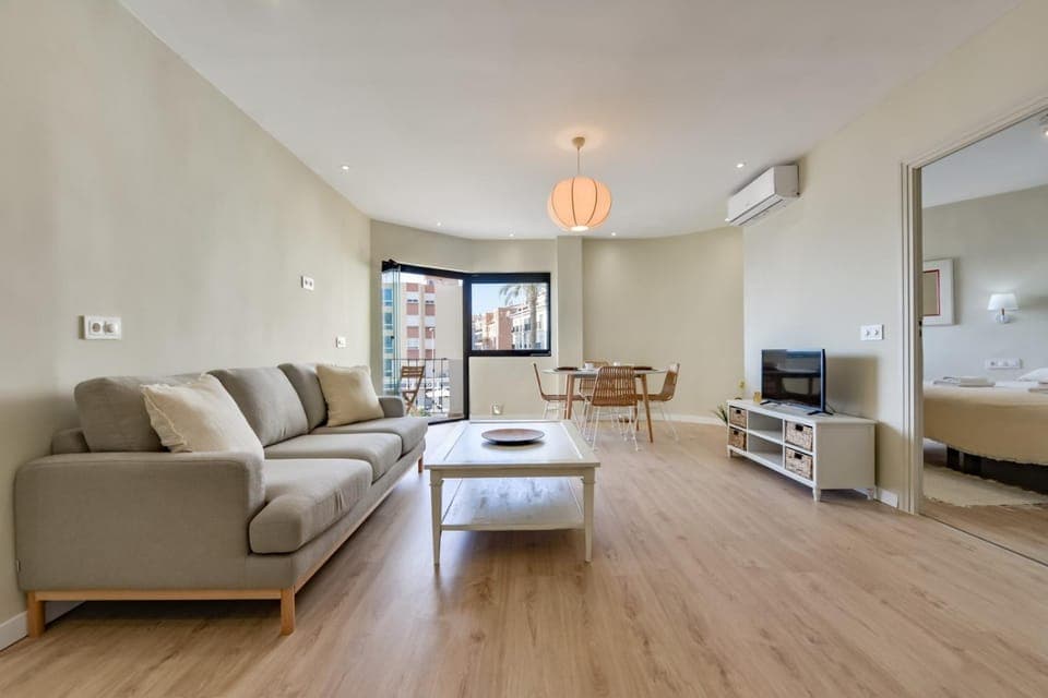 TV and multimedia, Living room, air conditioner