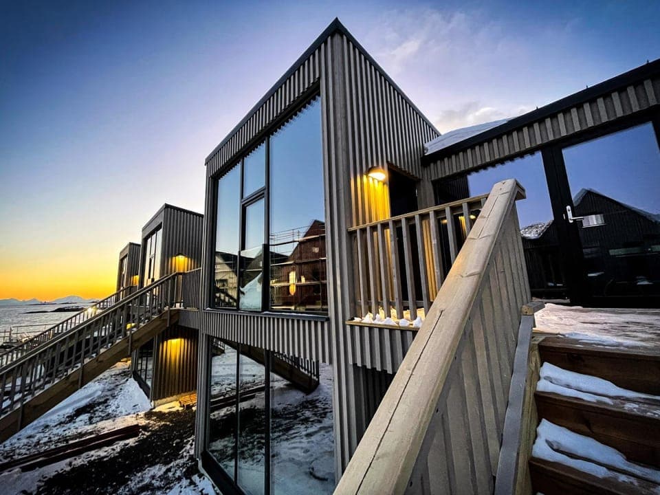 Property building, Balcony/Terrace, Sunrise, Sunset