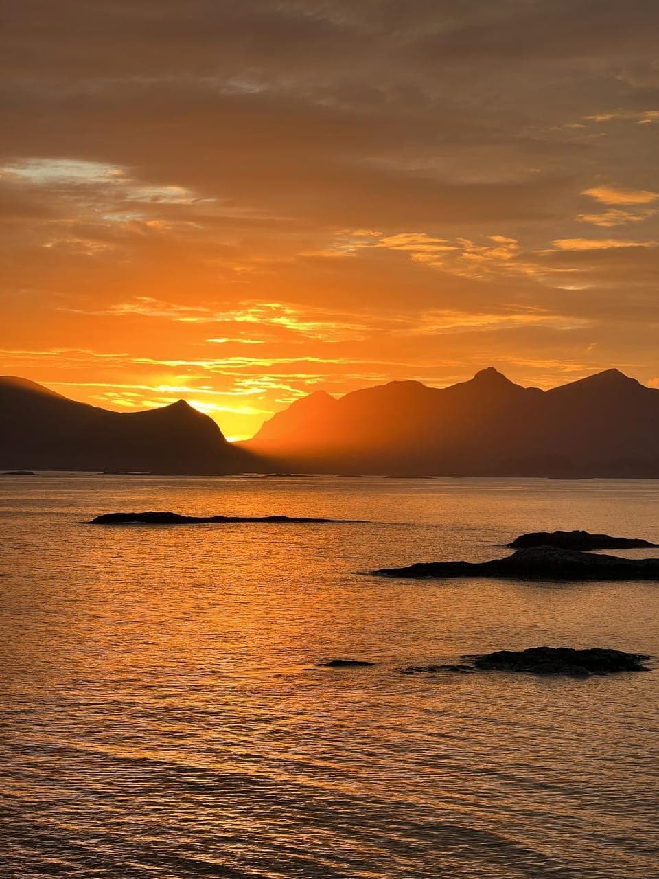 Nearby landmark, Natural landscape, Mountain view, Sea view, Sunrise, Sunset