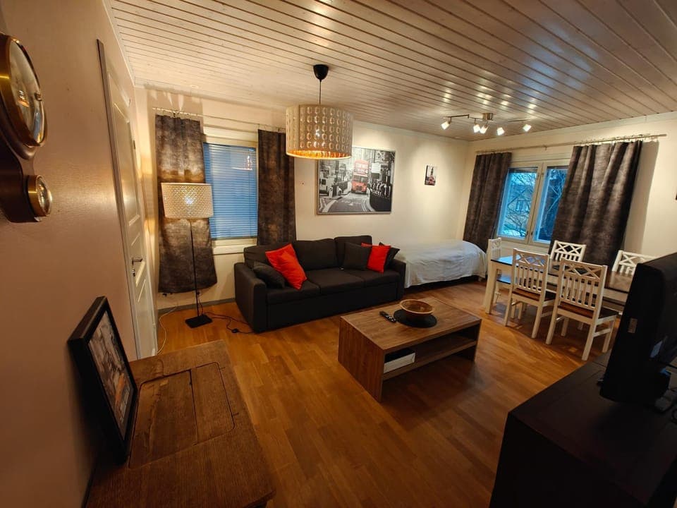 Bed, Living room, Seating area