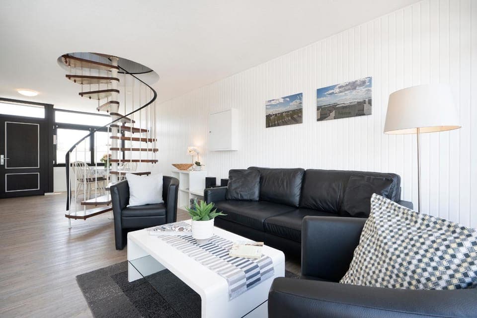 Property building, Living room