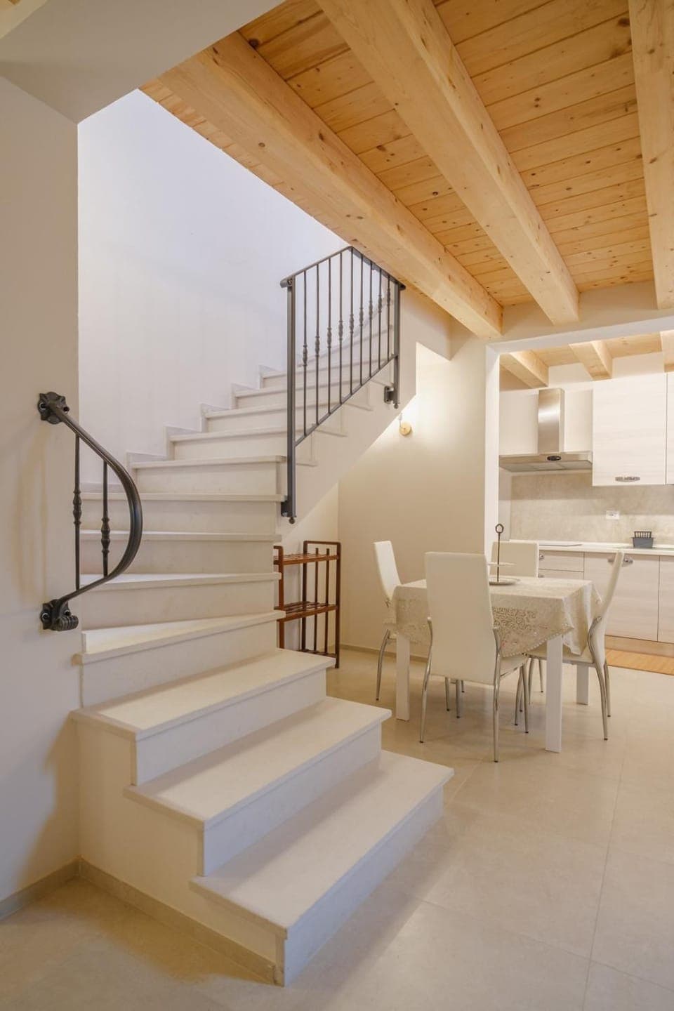 Kitchen or kitchenette, Living room, Seating area