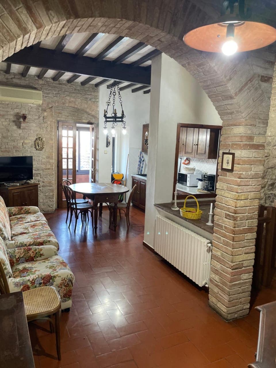 Living room, Dining area