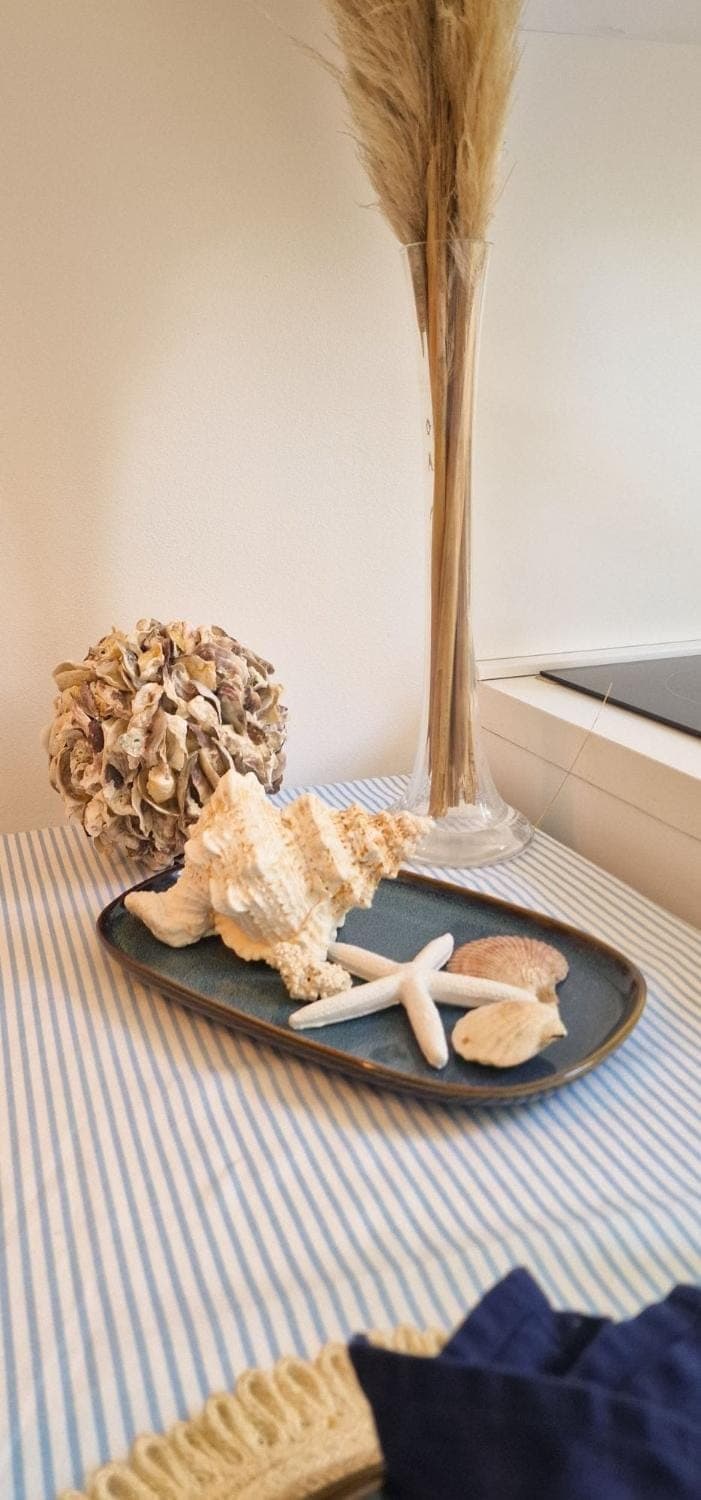 Food and drinks, Food