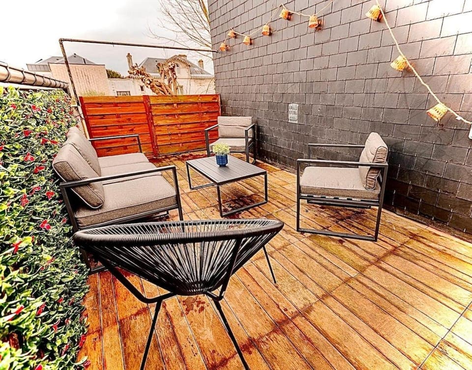 Balcony/Terrace, Garden view