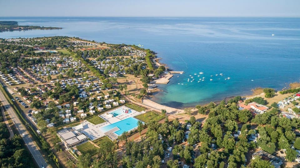Beach, Pool view, Sea view, Swimming pool