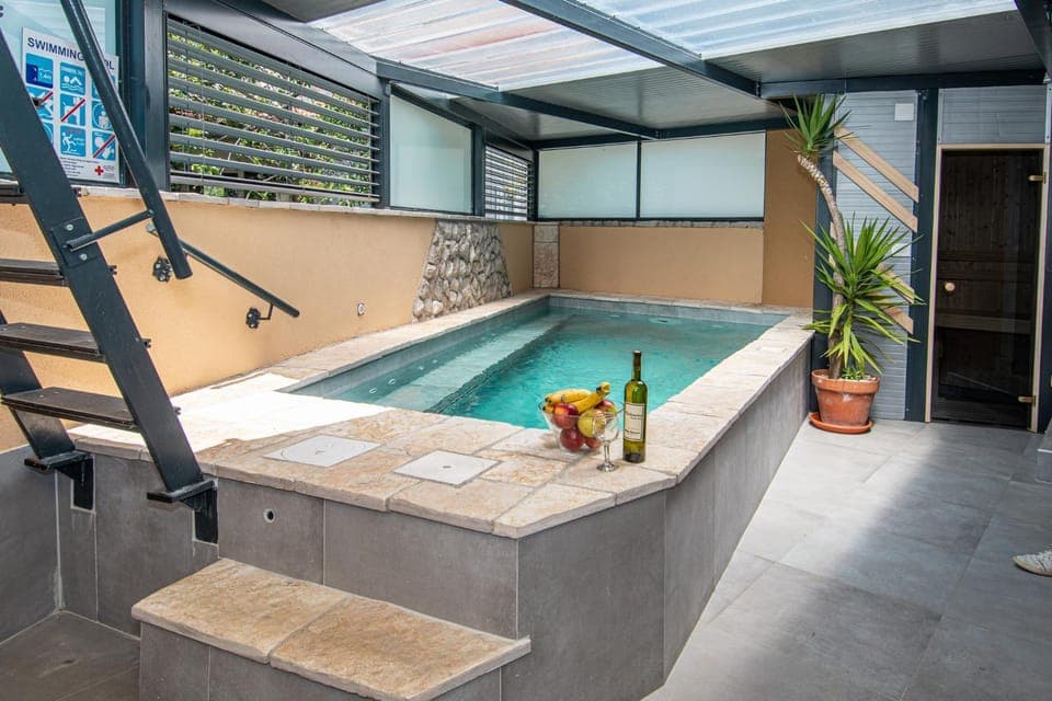 Patio, Hot Tub, Pool view, Swimming pool, sunbed