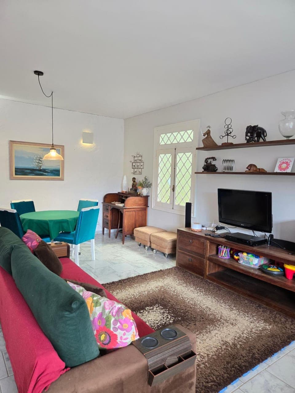 Communal lounge/ TV room, TV and multimedia, Living room