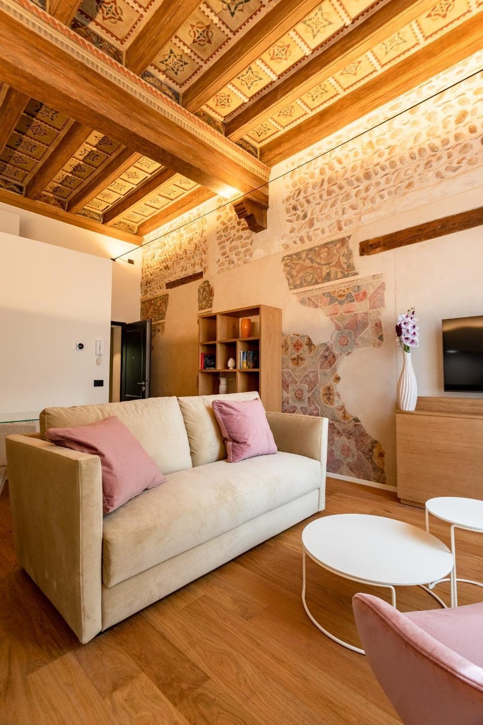 TV and multimedia, Living room