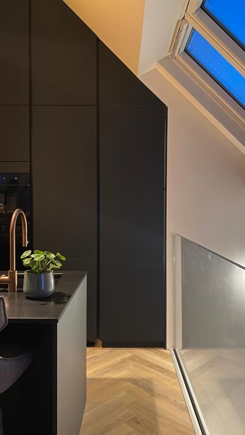 Kitchen or kitchenette, kitchen