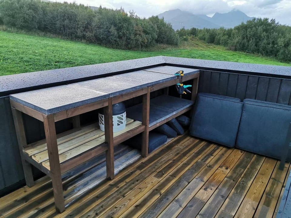 Balcony/Terrace, Mountain view