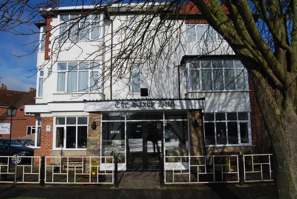 Property building, Facade/entrance, Day