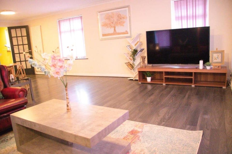 TV and multimedia, Living room