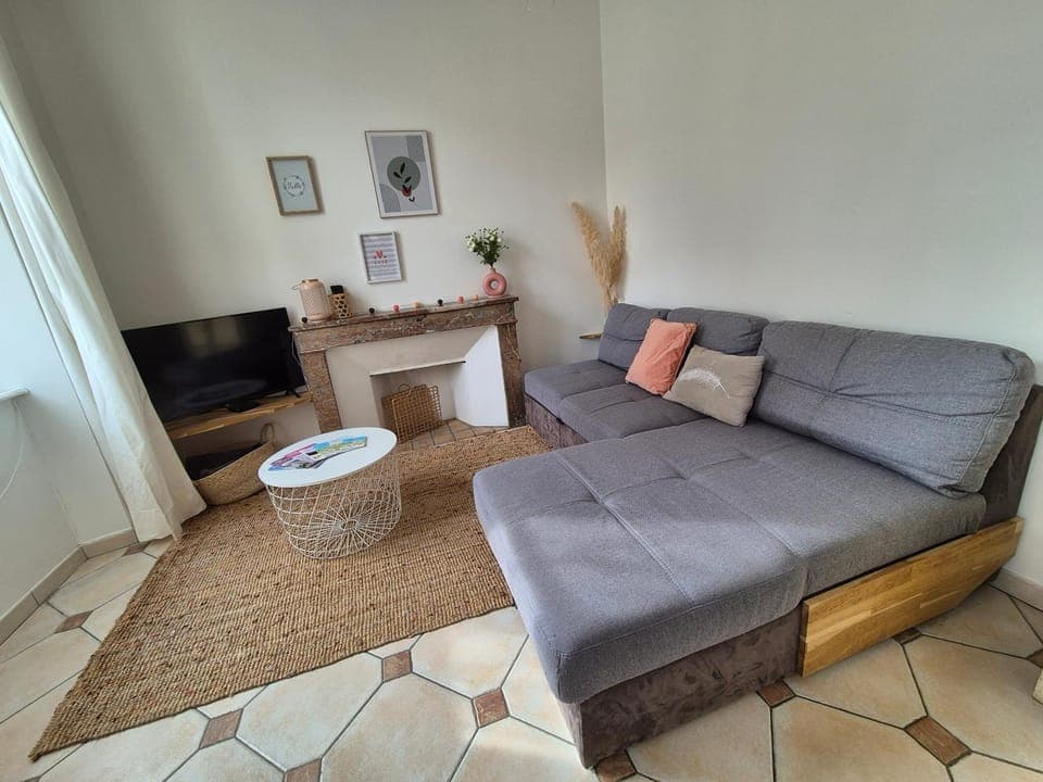 Communal lounge/ TV room, Living room, Seating area