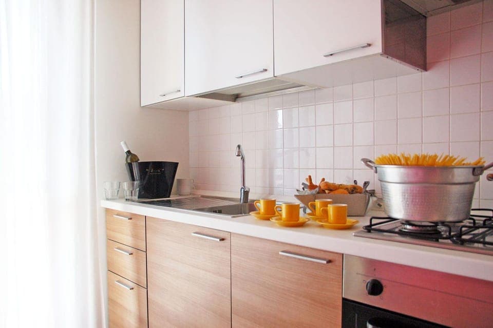 Spring, Summer, Kitchen or kitchenette, Autumn