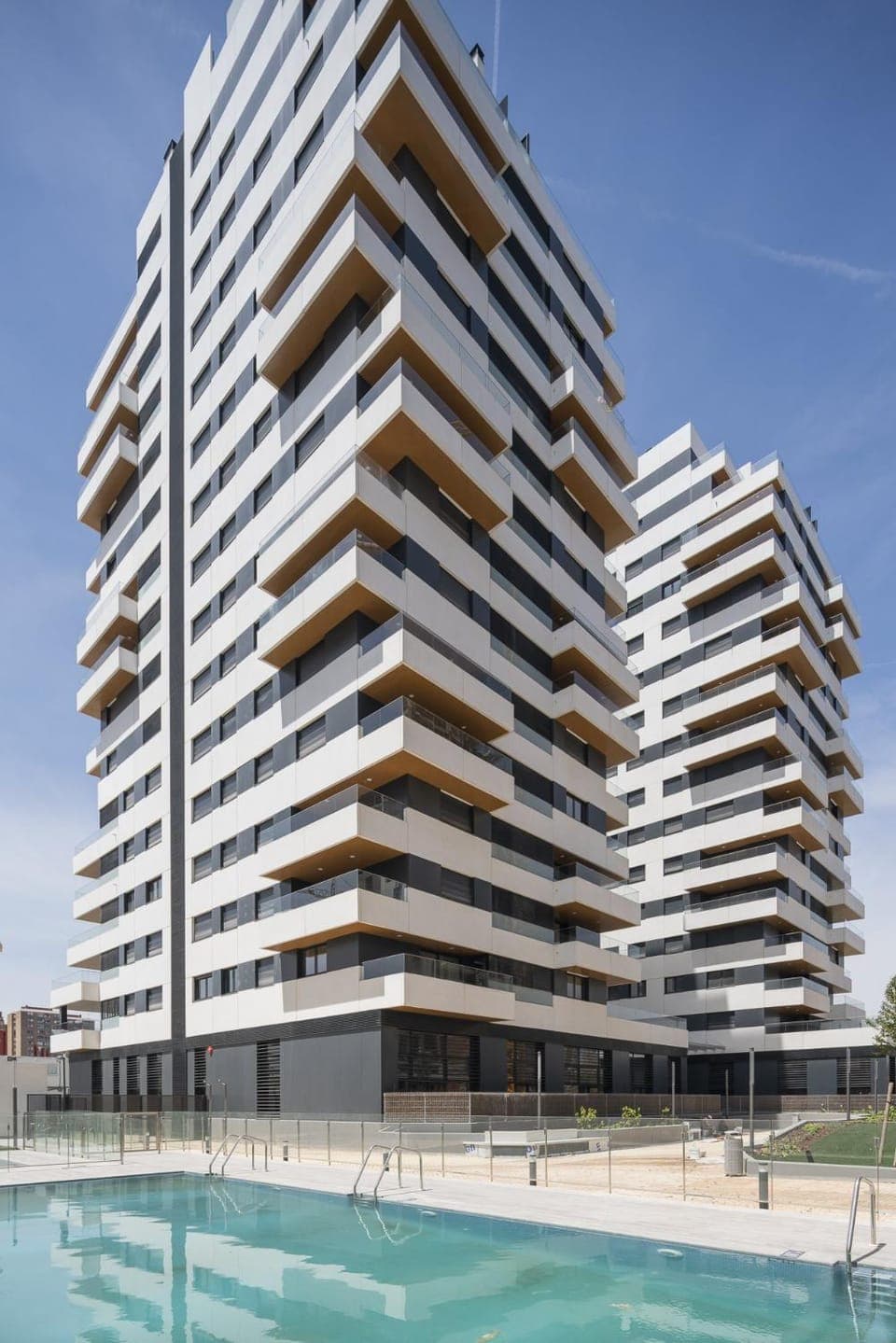 Property building, Pool view