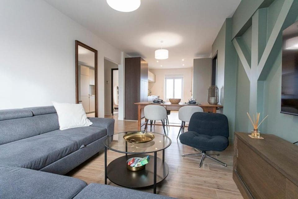 TV and multimedia, Living room