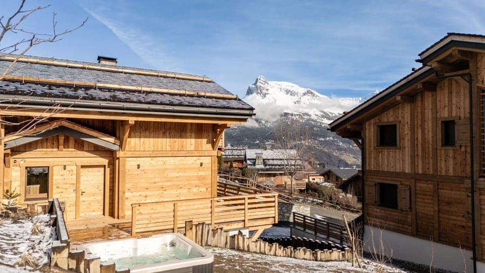 Property building, Mountain view