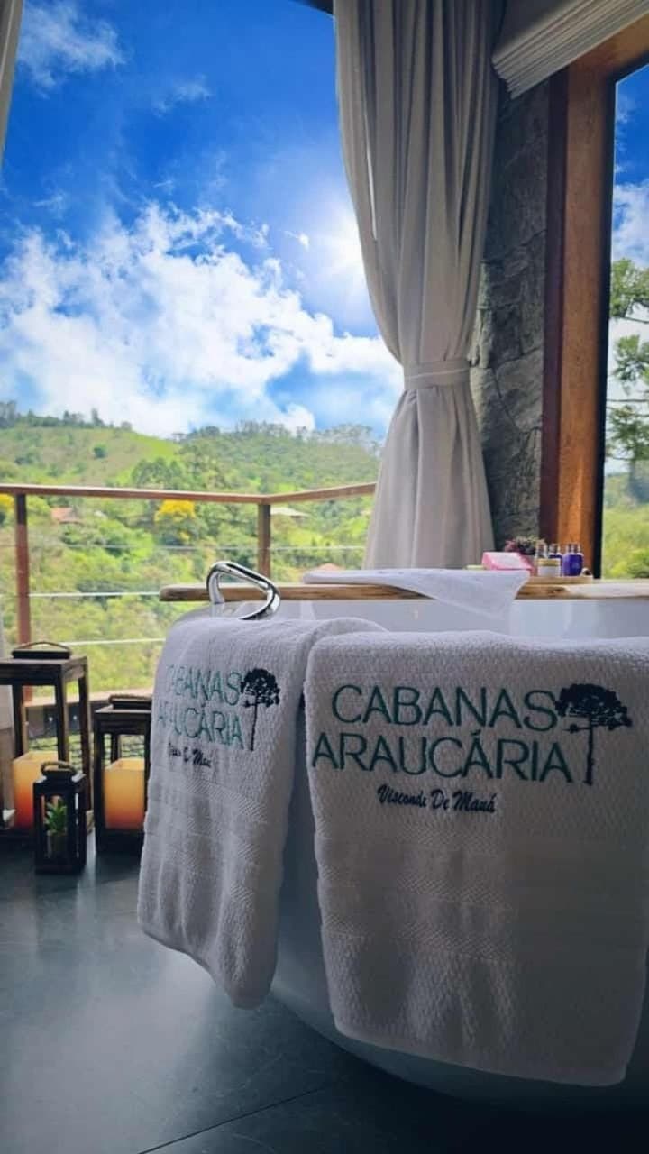 View (from property/room), Photo of the whole room, towels