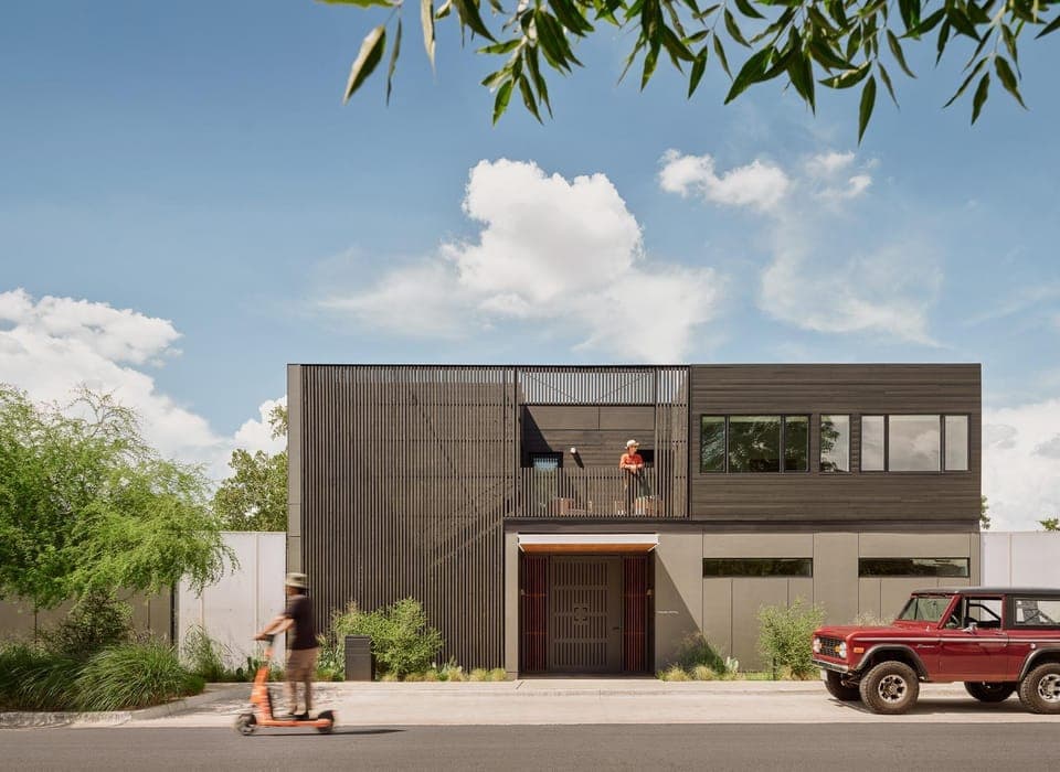 Property building, Facade/entrance