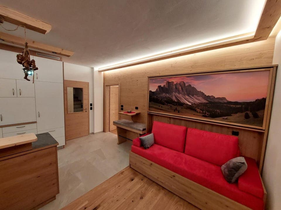 Kitchen or kitchenette, Living room, Seating area