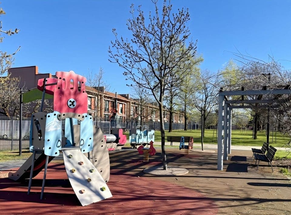 Natural landscape, Children play ground
