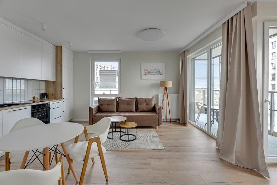 Bed, Kitchen or kitchenette, Living room, Photo of the whole room, Seating area, Dining area