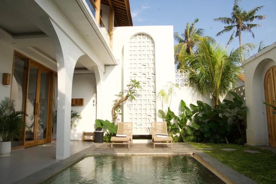 Garden, Swimming pool