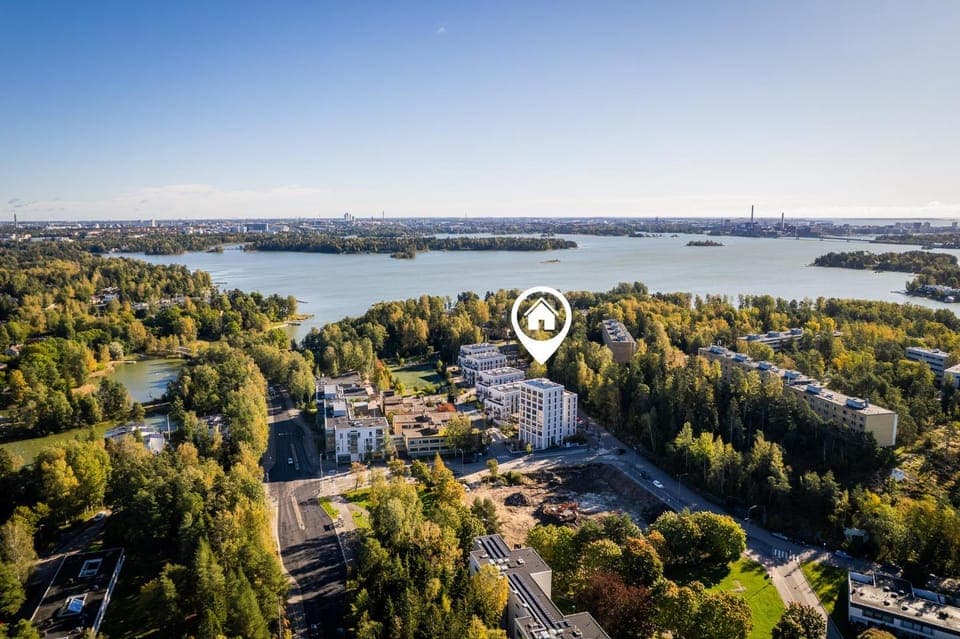 Neighbourhood, Location